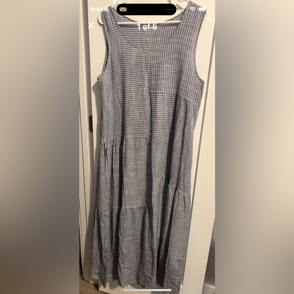 Max Studio Black and White Striped Maxi Dress
